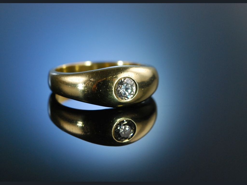 Massiver klassischer Band Ring Verlobungsring Gold 333 Brillant 0,22