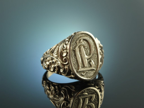 M&uuml;nchen um 1900! Aufw&auml;ndiger Siegel Monogramm Ring Silber 835