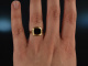 Um 1960! H&uuml;bscher Damen Wappen Siegel Ring Onyx Gold 333