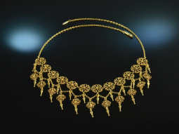 W&uuml;rzburg around 1900! Delicate historical filigree...