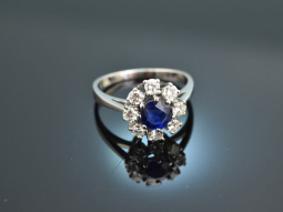 Around 1965! Very fine classic sapphire brilliant cut...
