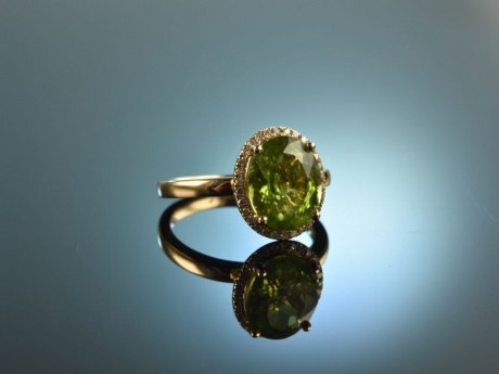 Edles Gr&uuml;n! Eleganter klassischer Peridot Diamant Ring Gold 585