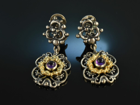 Vienna around 1950! Beautiful traditional costume earclips to the Dirndl Silver Amethyste