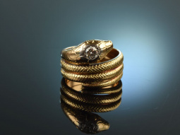 Um 1930! Wundervoller Schlangen Ring mit Diamant ca. 0,25...