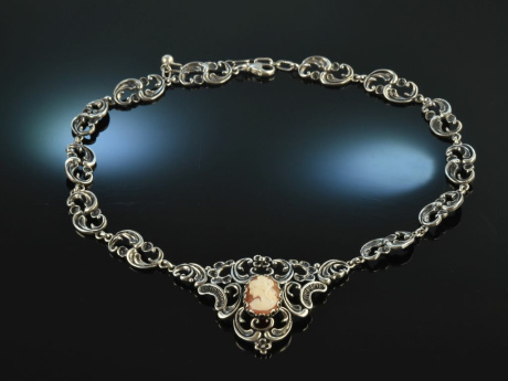 Around 1955! Pretty traditional costumes Dirndl necklace shell cameo silver 800
