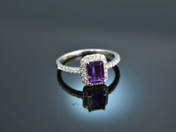 Vivid Violet! Elegant Amethyst Brilliant Ring White Gold 750