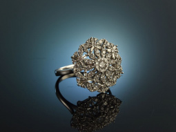 Very elegant! Besonders sch&ouml;ner Diamant Ring 1,05 ct...