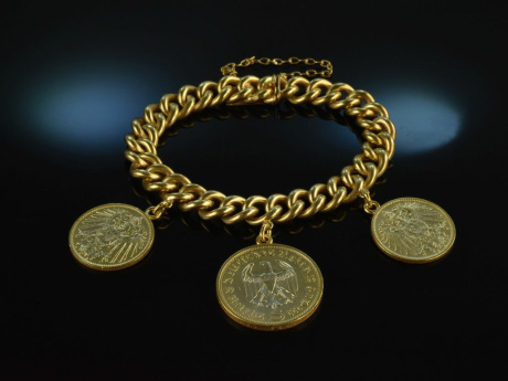 Around 1970! Chic vintage tank coin bracelet silver gold plated