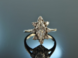 1975! Wonderful Diamond Navette Marquise Ring White Gold 585