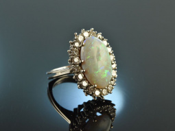 M&uuml;nchen um 1970! Feinster gro&szlig;er Opal Brillant...