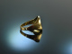 Around 1965! Classic simple men seal coat of arms ring onyx gold 333