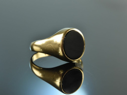 1975! Beautiful classic ladies signet ring onyx gold 585