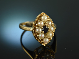 usa around 1950! Pretty seedbeads sapphire marquise ring...