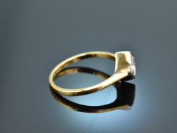 Around 1985! Wonderful brilliant engagement ring 0,75 ct...