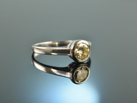 Wien um 1925! Soft Yellow Altschliff Diamant Ring 0,6 ct Wei&szlig; Gold 585