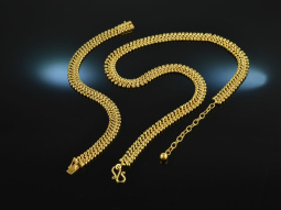 Around 1970! Beautiful vintage set necklace and bracelet...