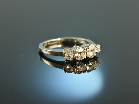 Wien um 1930! Sch&ouml;ner Altschliff Diamant Ring 0,7 ct Wei&szlig; Gold 585