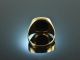 Around 1970! Classic Vintage Mens Signet Crest Ring Onyx Gold 333