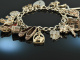 London 1963! Sch&ouml;nes Bettelarmband 17 Charms Herzschlie&szlig;e Silber 925