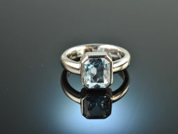 Around 1990! High Quality Aquamarine Ring 2 ct White Gold...