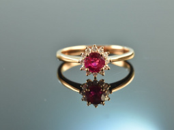 Finest Ruby! Klassischer Rubin Ring mit Brillanten...