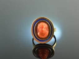 Around 1990! Goldsmith ring with historical coral cameo...