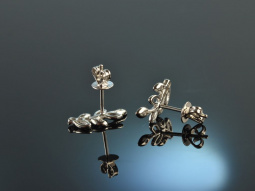Tiny Leaves! Zarte Diamant Ohrringe in Blattform Wei&szlig;  Gold 750