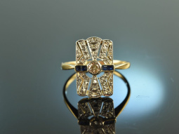 Um 1915! Art Deco Ring mit Saphiren und Diamanten Gold 750 Platin