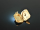 Vienna around 1890! Beautiful medallion pendant diamonds gold 585