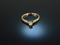 Um 1980! Klassischer Brillant Verlobungs Ring 0,18 ct Wei&szlig; Gold 750
