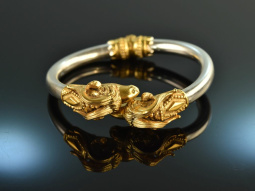Around 1970! Beautiful ram bangle silver gold plated