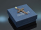 Around 1990! Beautiful cross pendant with garnets gold 585