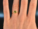 Bright Green! Wundervoller Peridot Ring mit Diamanten Gold 750