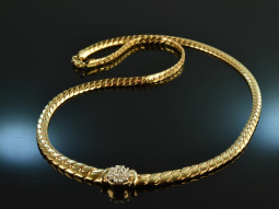 Around 1985! Classic tank necklace with diamonds 0.6 ct...