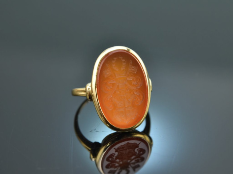 Um 1950! Sch&ouml;ner Damen Wappen Siegel Ring mit Karneol Gold 750