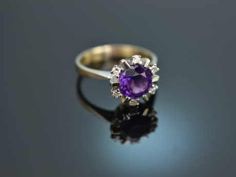 Um 1975! Schicker Vintage Ring mit Amethyst und Diamanten Wei&szlig; Gold 585