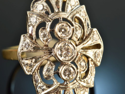 Wien um 1950! Gro&szlig;er eleganter Brillant Ring zus....