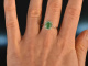 Around 1980! Classic Emerald Brilliant Ring White Gold 585
