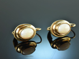 Around 1980! Beautiful opal earrings gold 585