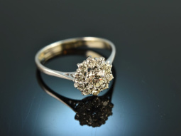 Around 1990! Finest Brilliant Ring 0,85 ct White Gold 750