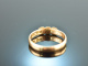 Um 1857! Feiner Ring mit drei Orientperlen Gold 750