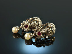 Um 1960! Trachten Dirndl Ohrringe Zuchtperlen Rubine Gold...