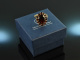 Around 1980! Classic ring with bohemian garnets gold 333