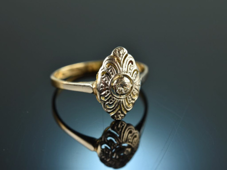 Um 1915! H&uuml;bscher Art Deco Ring mit Diamant Gold 585 Platin