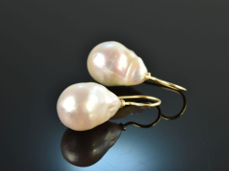 From our workshop! Baroque cultured pearls drop earrings...