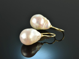 From our workshop! Baroque cultured pearls drop earrings...