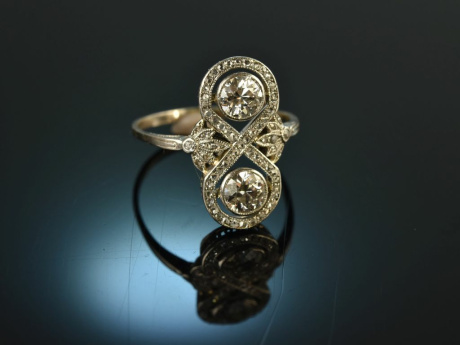 Um 1915! Traumhafter Art Deco Diamant Ring aus Platin 1,5 ct