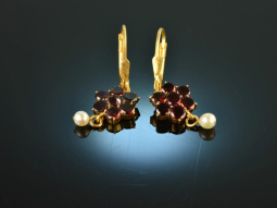 Beautiful garnet traditional earrings with pearl silver...