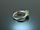 Classy Green! H&uuml;bscher Ring mit Smaragd und Brillanten Wei&szlig; Gold 750