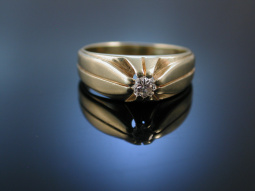 Tender Ties! Bandring Brilliant Engagement Ring Gold 585...